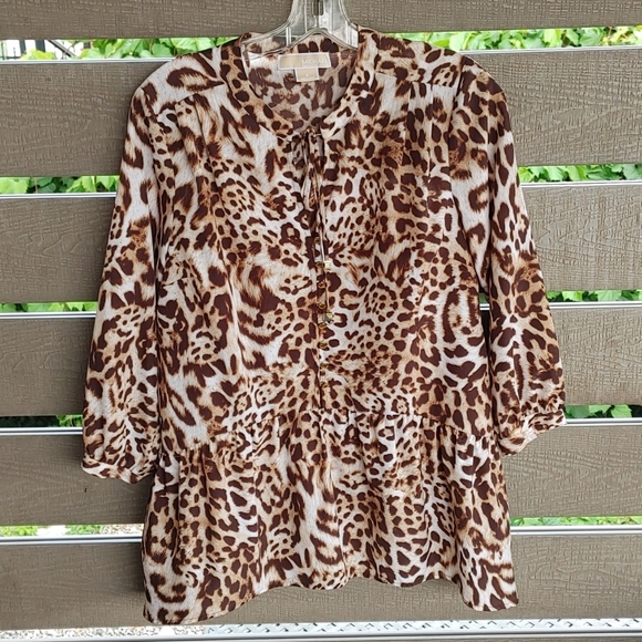 Michael Kors Tops - Michael Kors loose Top blouse size 6